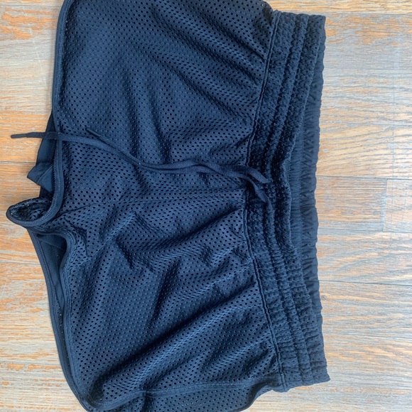 Ivy park black jersey shorts - Picture 2 of 4